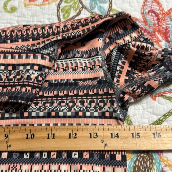 NIKEPRO DRI-FIT small half zip Hyperwarm Training Shirt long sleeve thumb hole - Picture 4 of 10